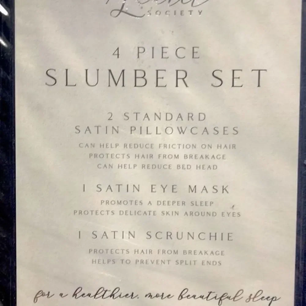 Laurel Society 4 piece satin pillowcases, 1 satin eye mask, 1 satin scrunching